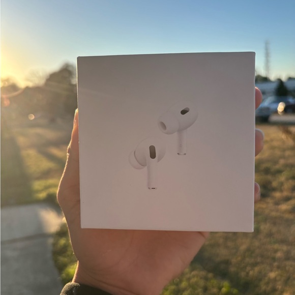 Apple AirPods Pro with Charging Case - White